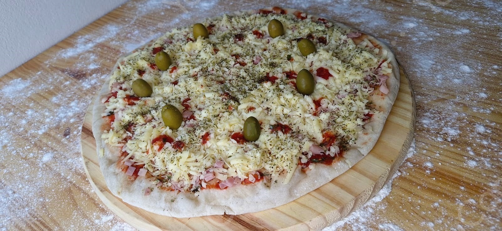 Clásica Y Moderna (Pizza a la piedra)